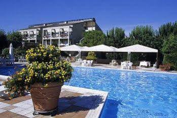 Eden Park Hotel