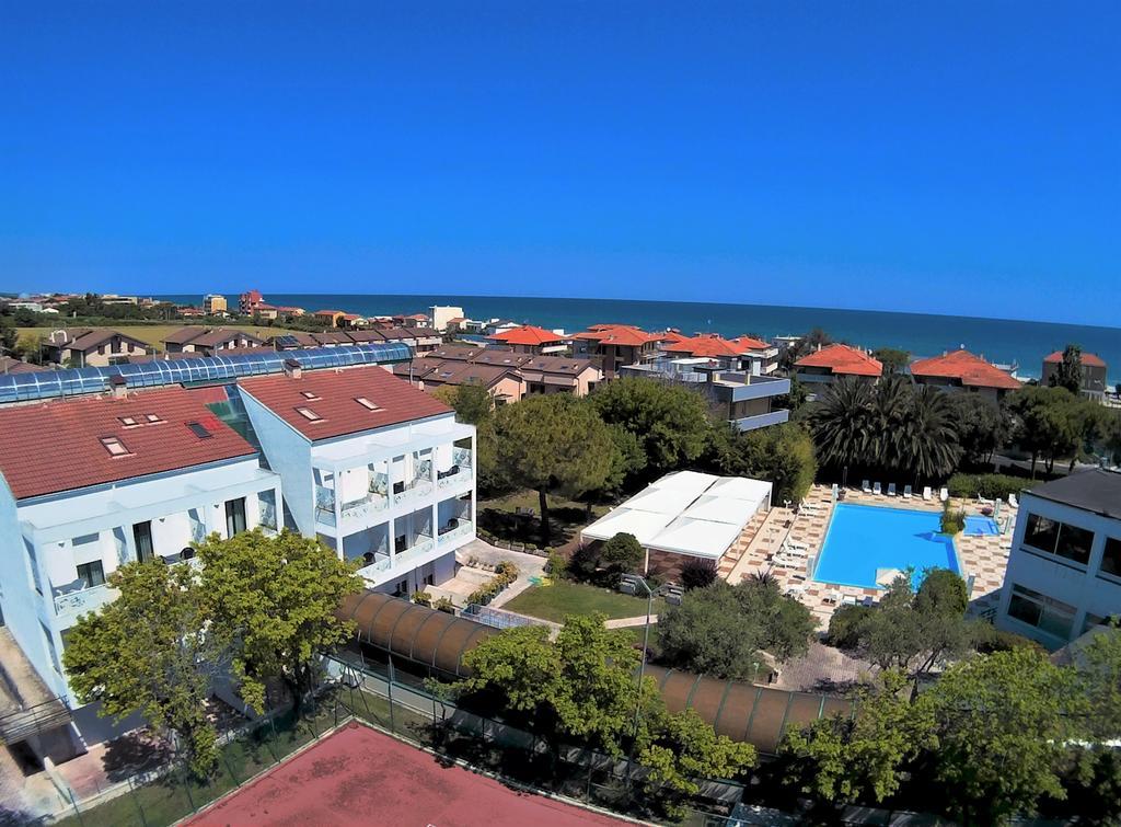 Eden Park 3* Marina di Montemarciano