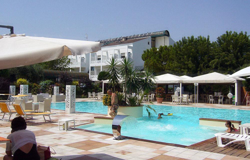 Eden Park Hotel
